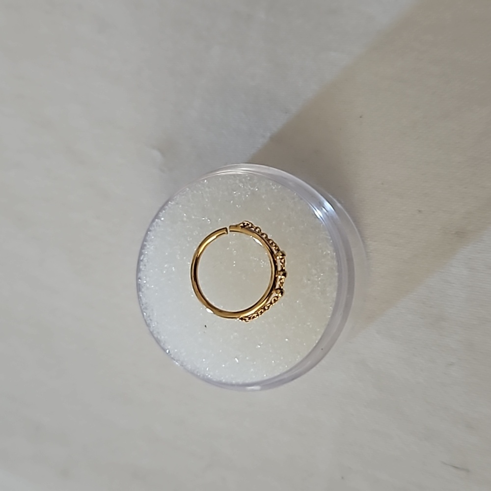 Pupil Hall Tri Bead Seam Ring